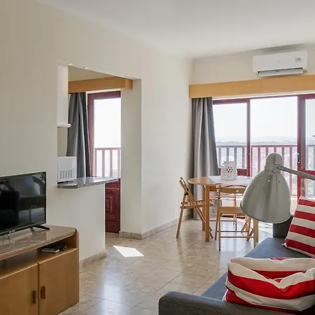 T2 15º Praia Mar Port - Wow Beach 2bd Flat Sea View - 300mts 2 Beach/wifi * Portimão